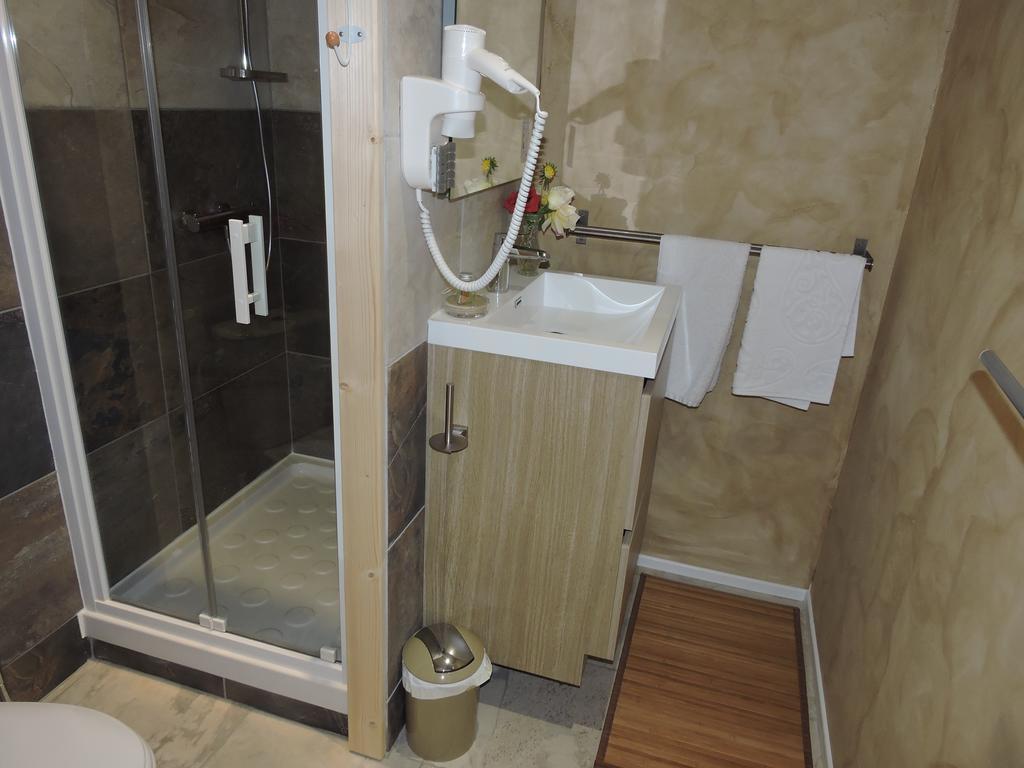 Chambres D'Hotes L'Aristou Barbazan ภายนอก รูปภาพ